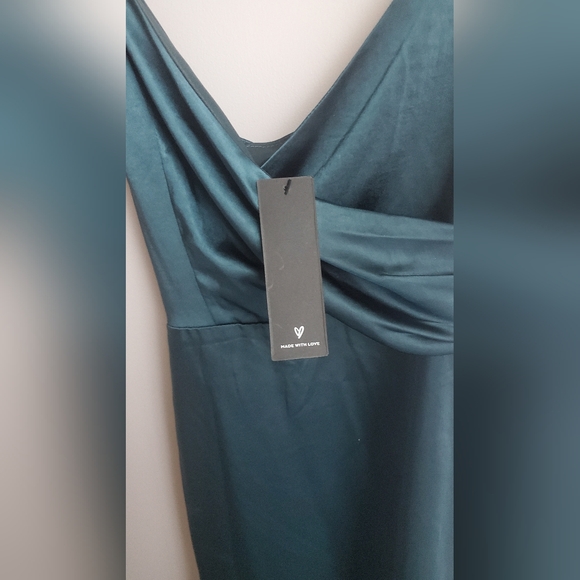 NWT Lulu's Hot Night Out Teal Green Satin Surplice Faux-Wrap Dress - Picture 4 of 4